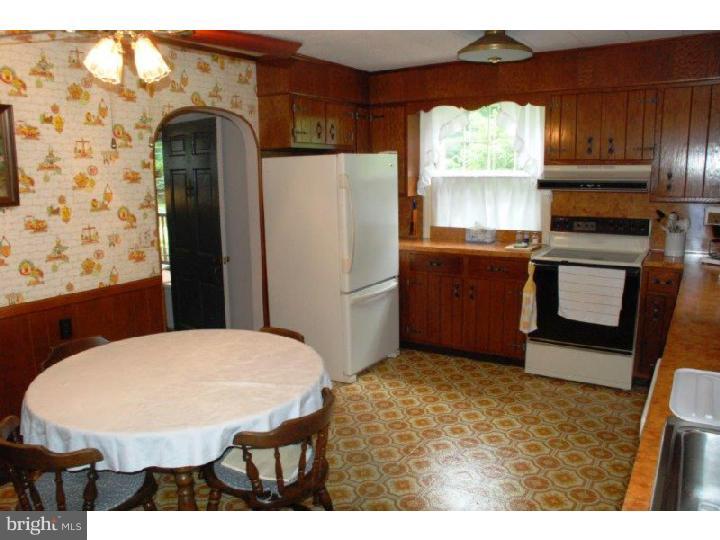 6546 Blue Church Road South Coopersburg, PA 18036 - Photo 6 of 17 Gallery Image 6