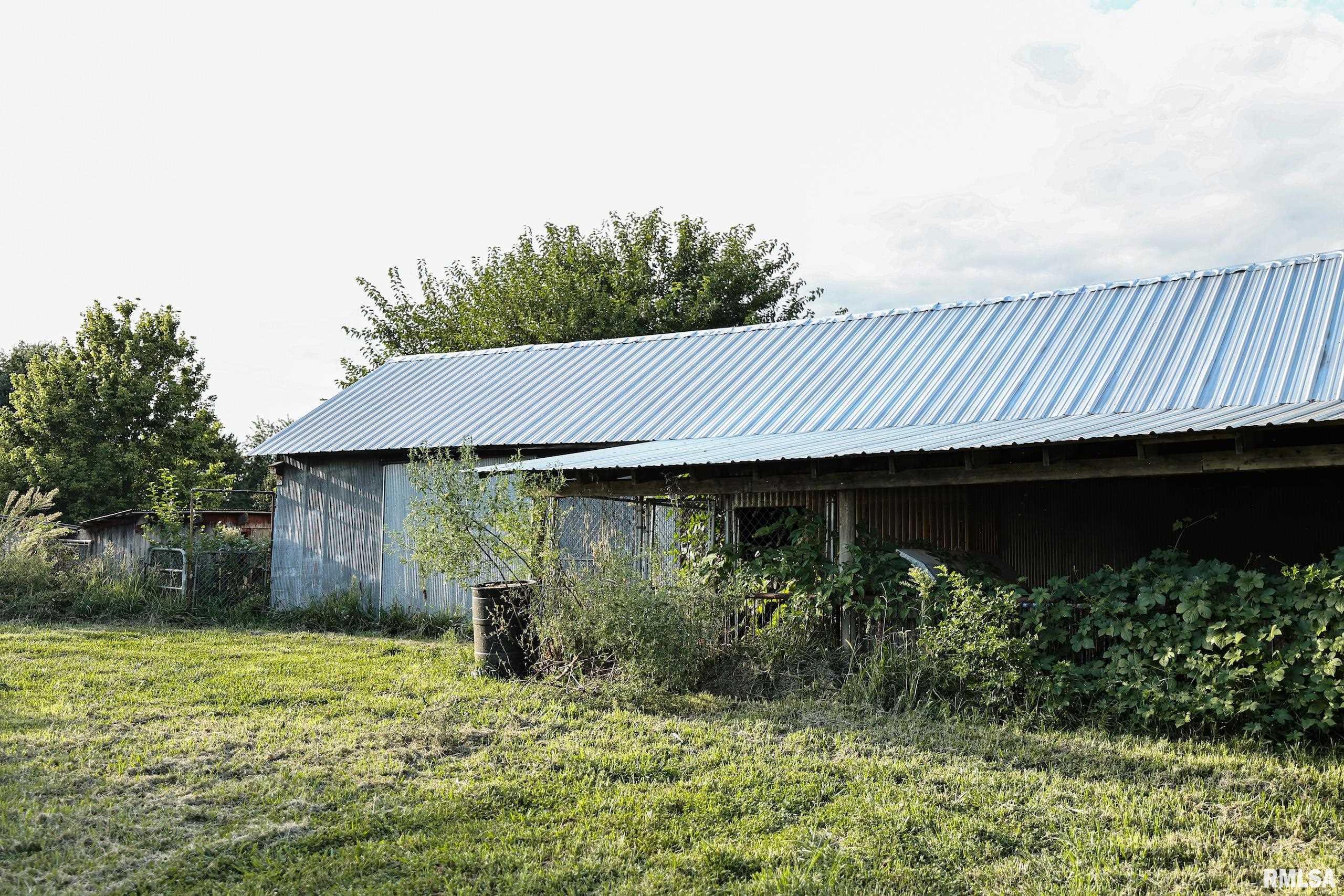21044 435th Street Pittsfield, IL 62363 - Photo 18 of 55
