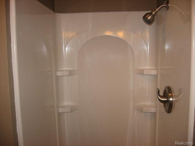 8552 Silver Lake Road Linden, MI 48451 - Photo 24 of 45 055.jpg