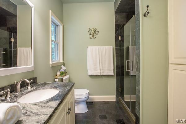 920 Copella Road Bath, PA 18014 - Photo 14 of 37