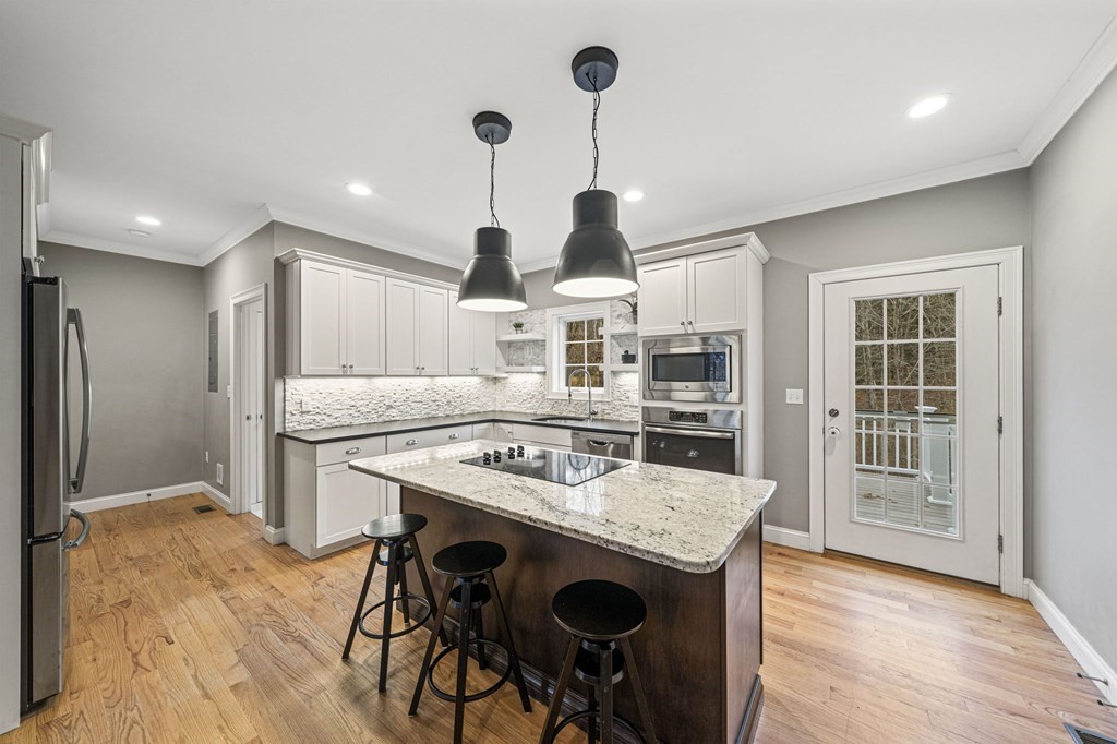 52 Pequit Street, Unit 52 Canton, MA 02021 - Photo 1 of 31 Gallery Image 1