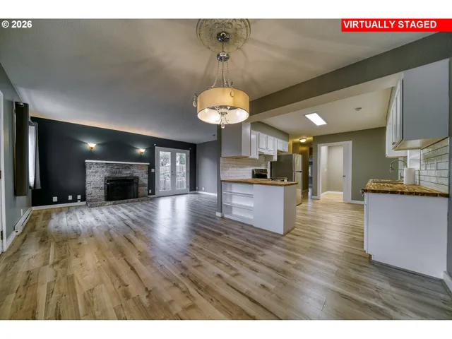 $390,000 | 224 North 3rd Street, St. Helens, OR 97051