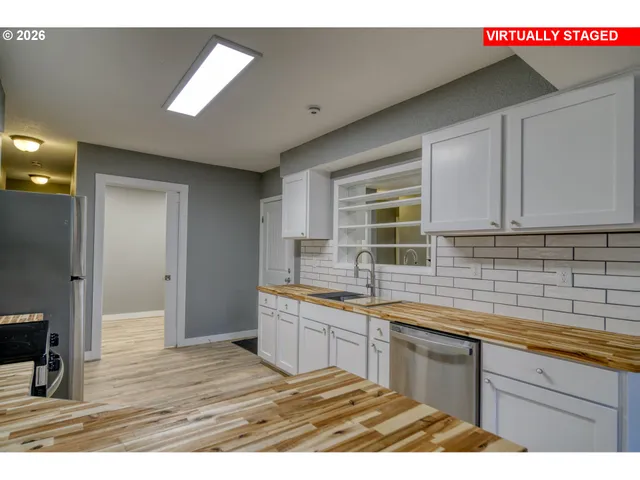 $390,000 | 224 North 3rd Street, St. Helens, OR 97051