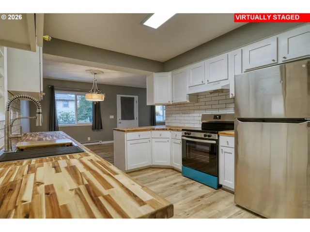 $390,000 | 224 North 3rd Street, St. Helens, OR 97051