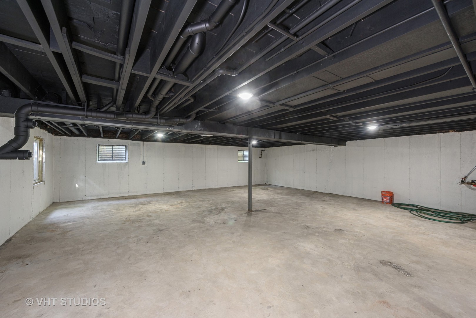 146 Michael John Drive Park Ridge, IL 60068 - Photo 19 of 27