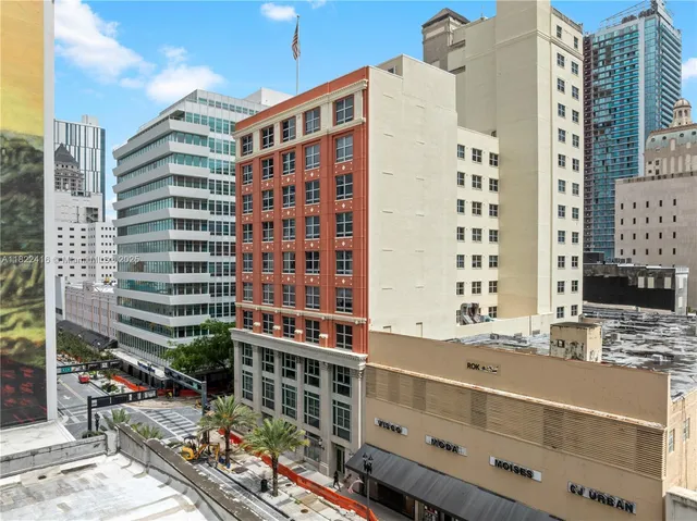 $261,900 | 111 East Flagler Street, Unit 603, Miami, FL 33131