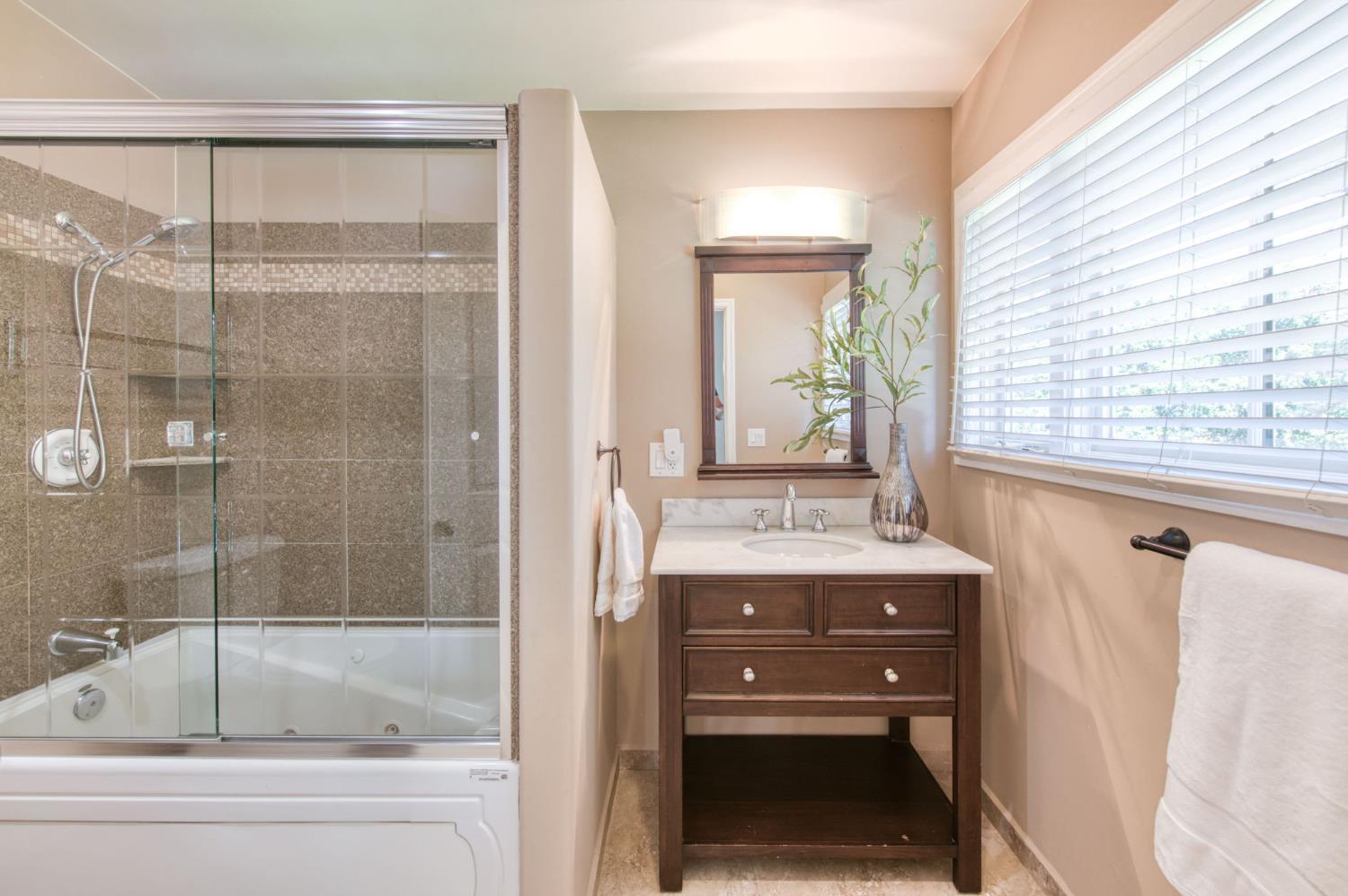 2510 West San Ramon Avenue Fresno, CA 93711 - Photo 51 of 77