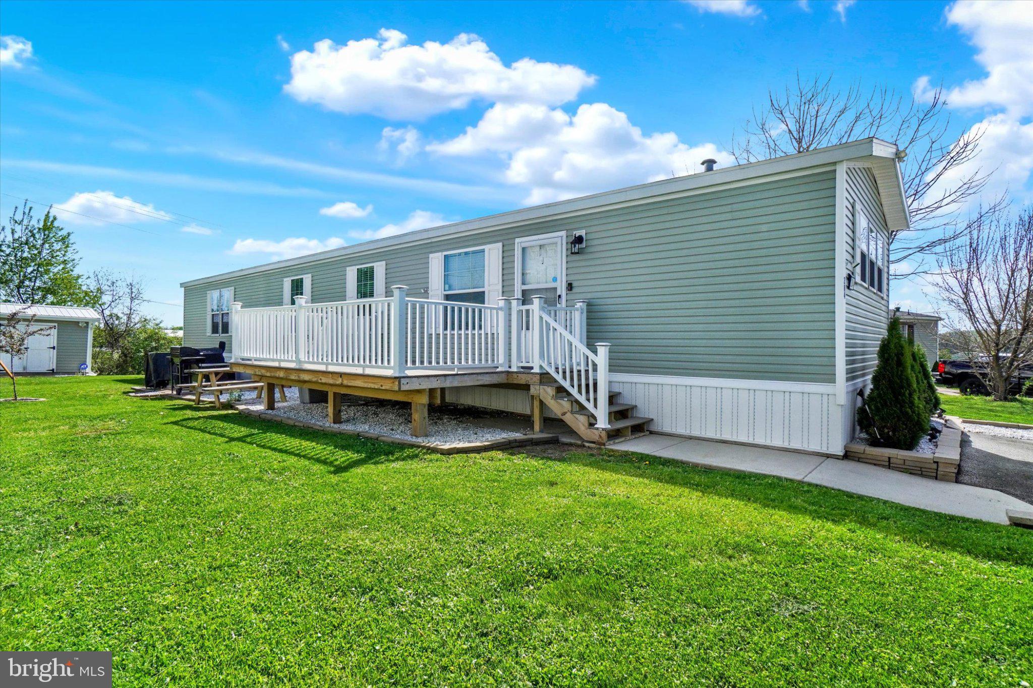 284 B Street York, PA 17408 - Photo 2 of 25 Charming home with inviting deck.