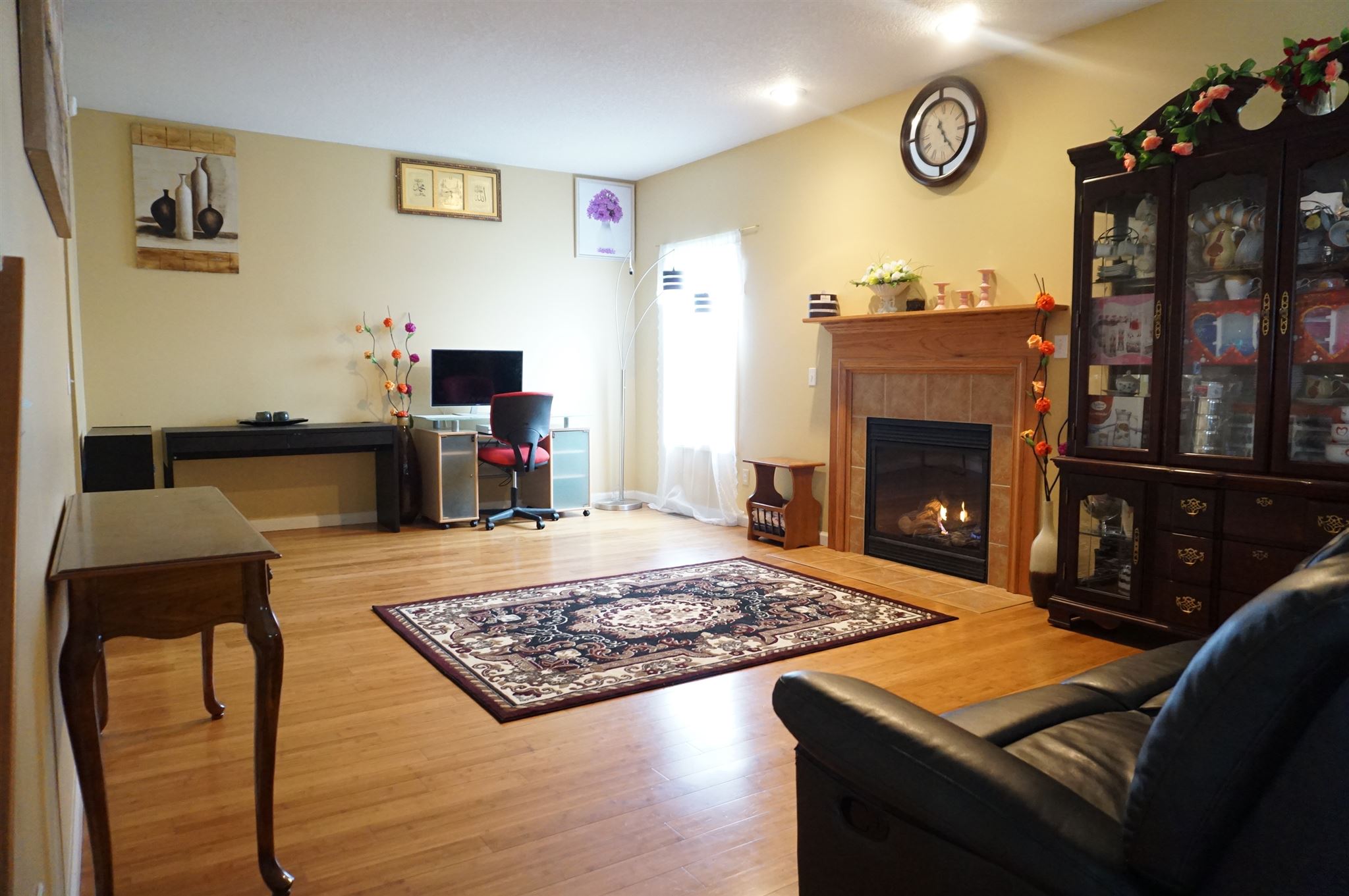 126 Riley Place Fort Wayne, IN 46825 - Photo 3 of 19 Gallery Image 3