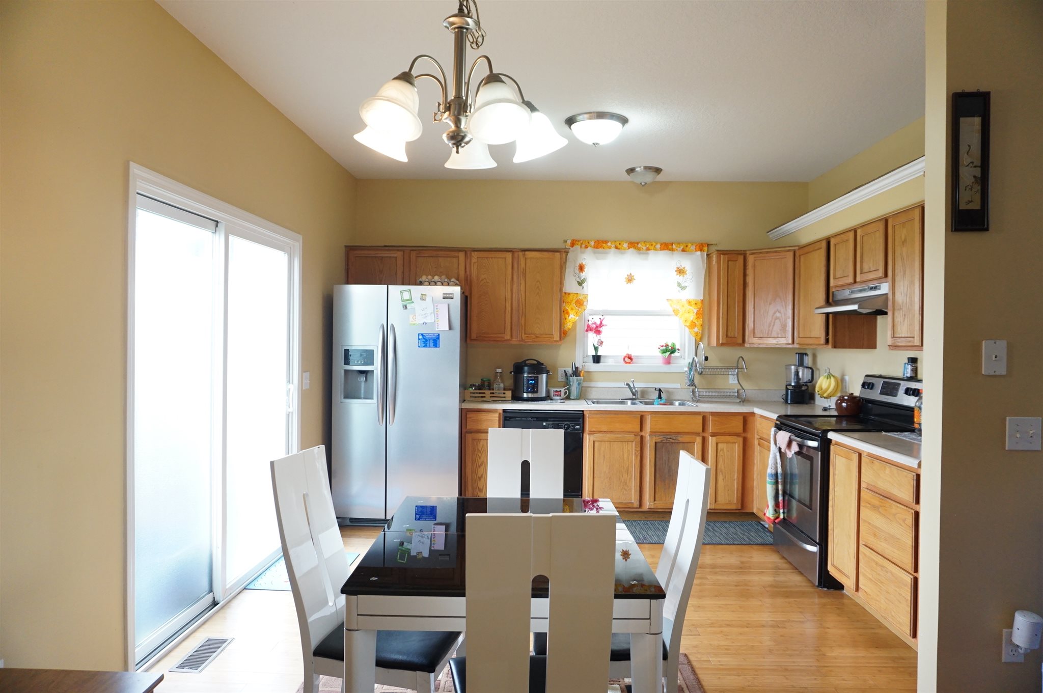 126 Riley Place Fort Wayne, IN 46825 - Photo 4 of 19 Gallery Image 4
