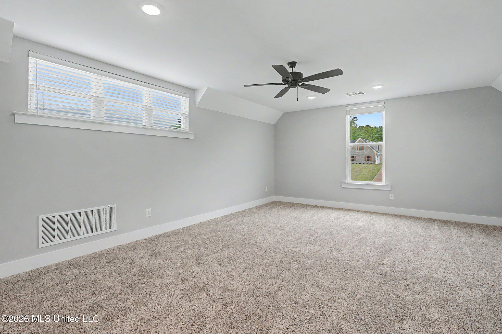 2401 Lauren Way Hernando, MS 38632 - Photo 24 of 34 Bedroom 5-Upstairs