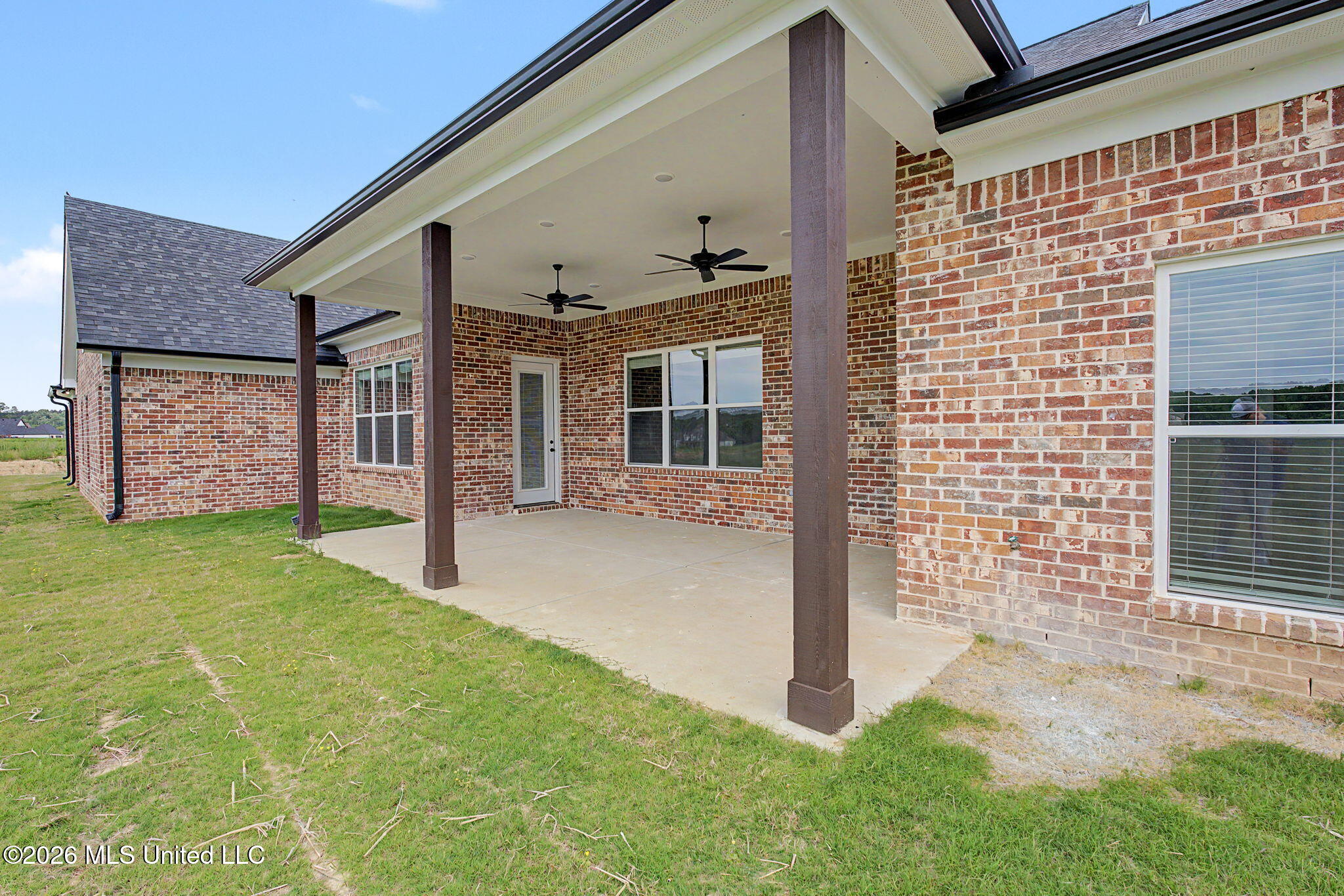 2401 Lauren Way Hernando, MS 38632 - Photo 30 of 34 Covered Back Porch