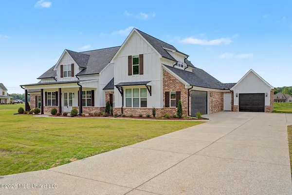 $629,900 | 2401 Lauren Way, Hernando, MS 38632