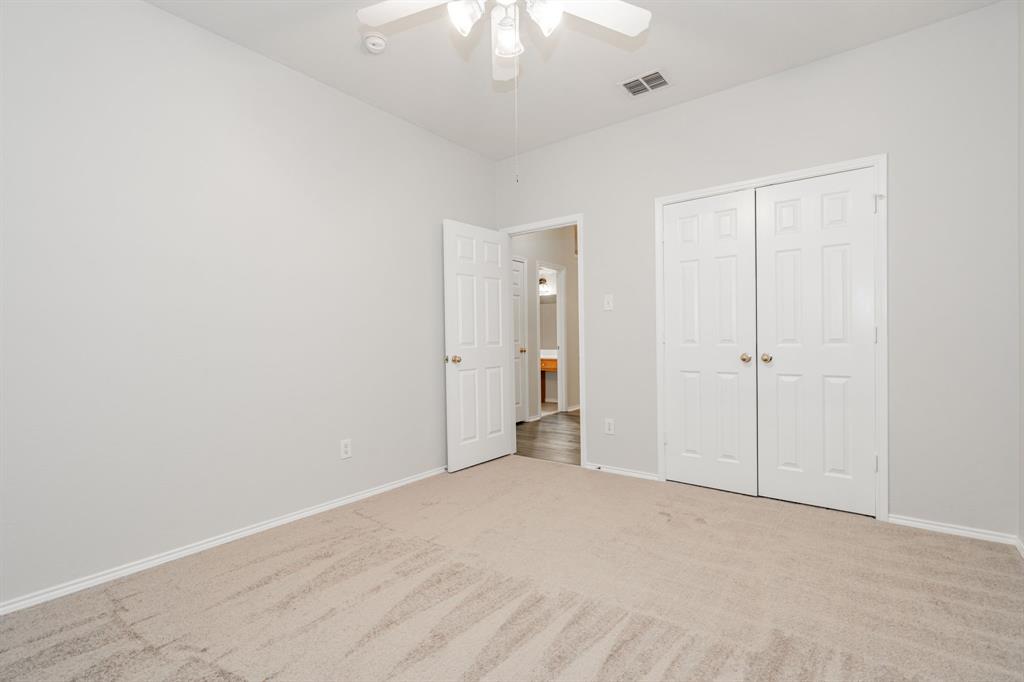 10321 Augusta Lane Rowlett, TX 75089 - Photo 11 of 33