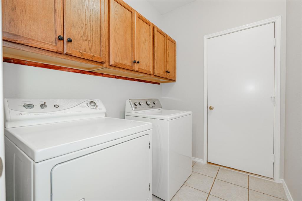 10321 Augusta Lane Rowlett, TX 75089 - Photo 12 of 33