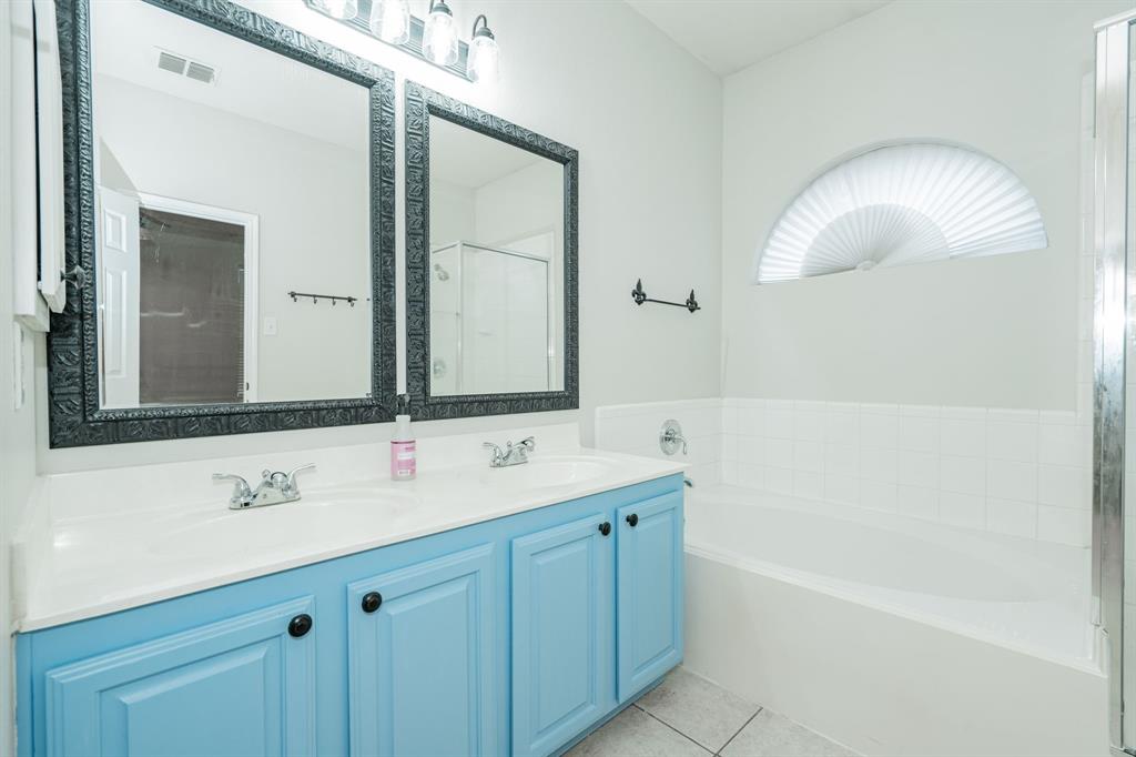 10321 Augusta Lane Rowlett, TX 75089 - Photo 17 of 33