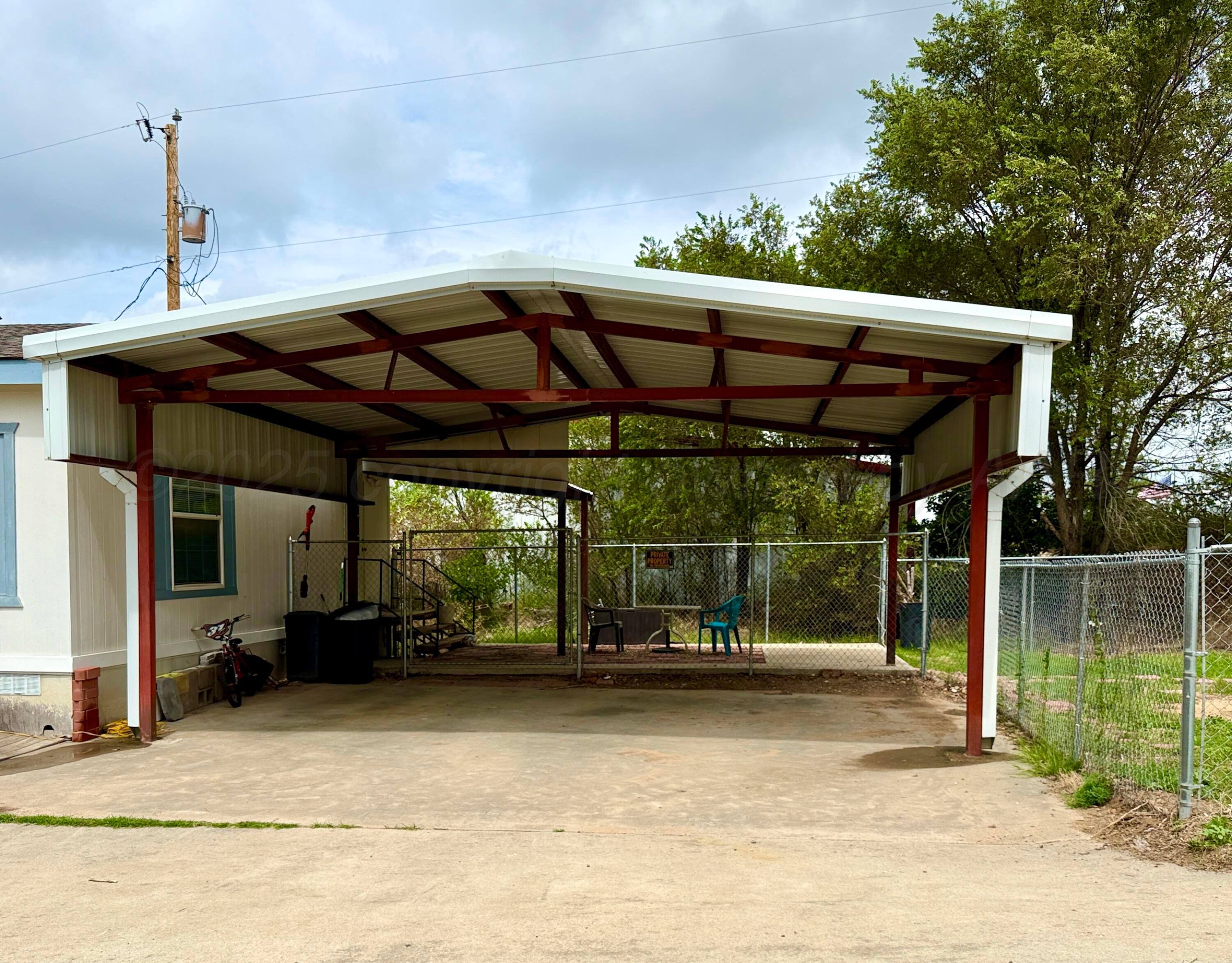 122 Rambling Lane Fritch, TX 79036 - Photo 4 of 20 IMG_4471