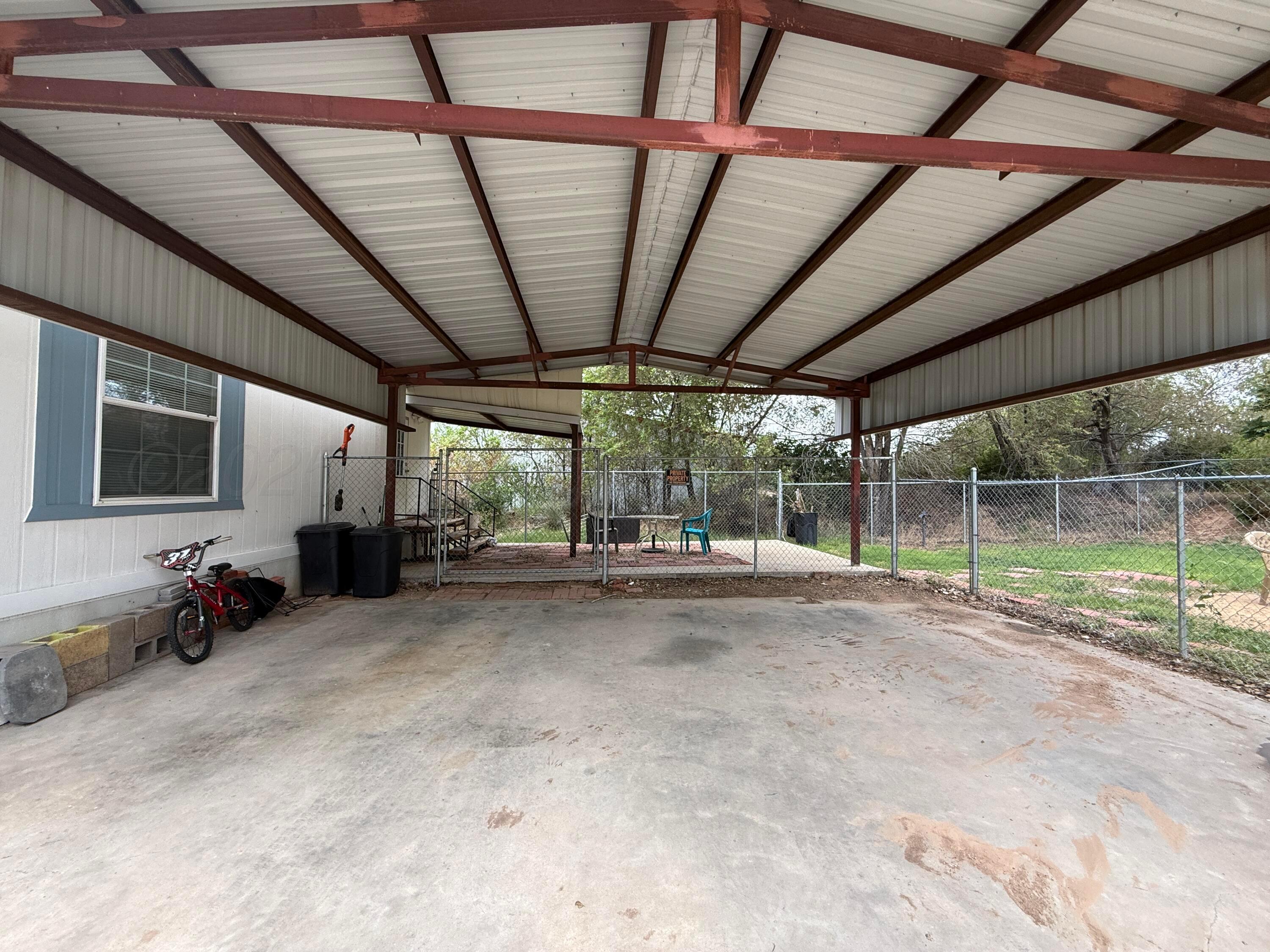 122 Rambling Lane Fritch, TX 79036 - Photo 6 of 20 IMG_4475