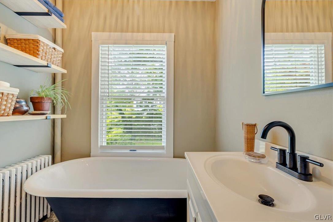 159 Monomonock Road Cresco, PA 18326 - Photo 11 of 50 a bathroom with a sink and a window