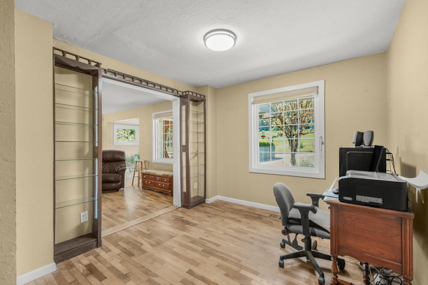 1381 Oak Hill Road Roseburg, OR 97471 - Photo 19 of 47 DSC00723