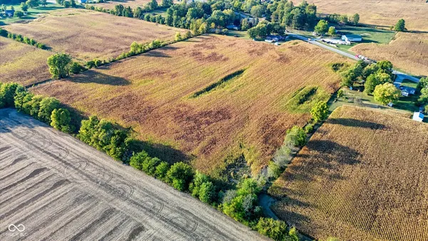 $699,900 | 390 West State Road 38, Sheridan, IN 46069