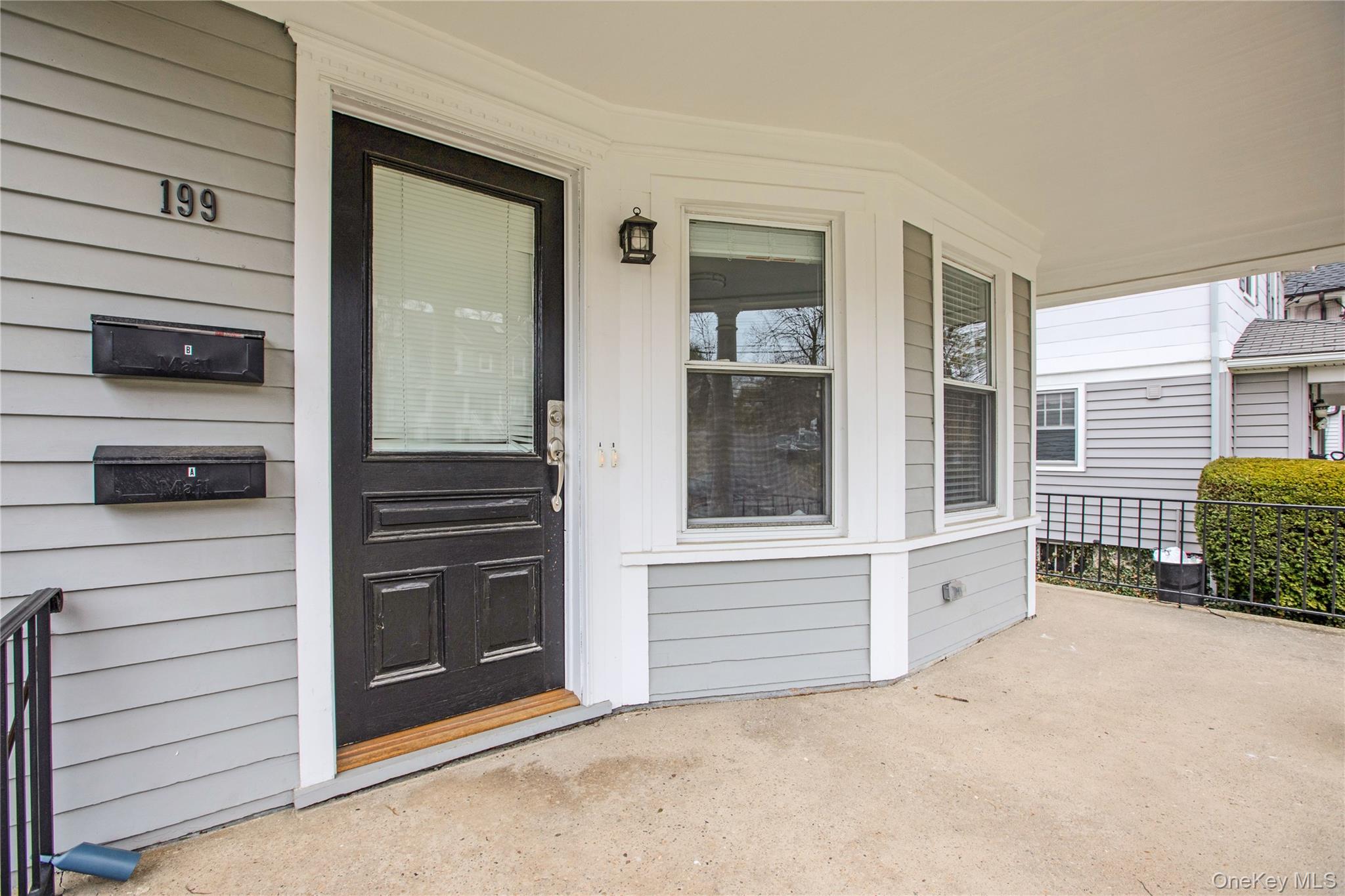 199 Purchase Street, Unit 2 Rye, NY 10580 - Photo 3 of 14 Front Porch