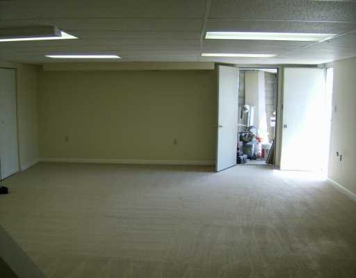 1488 Evelyn Road Baldwin, PA 15227 - Photo 7 of 8 Den/Family/Great Room.