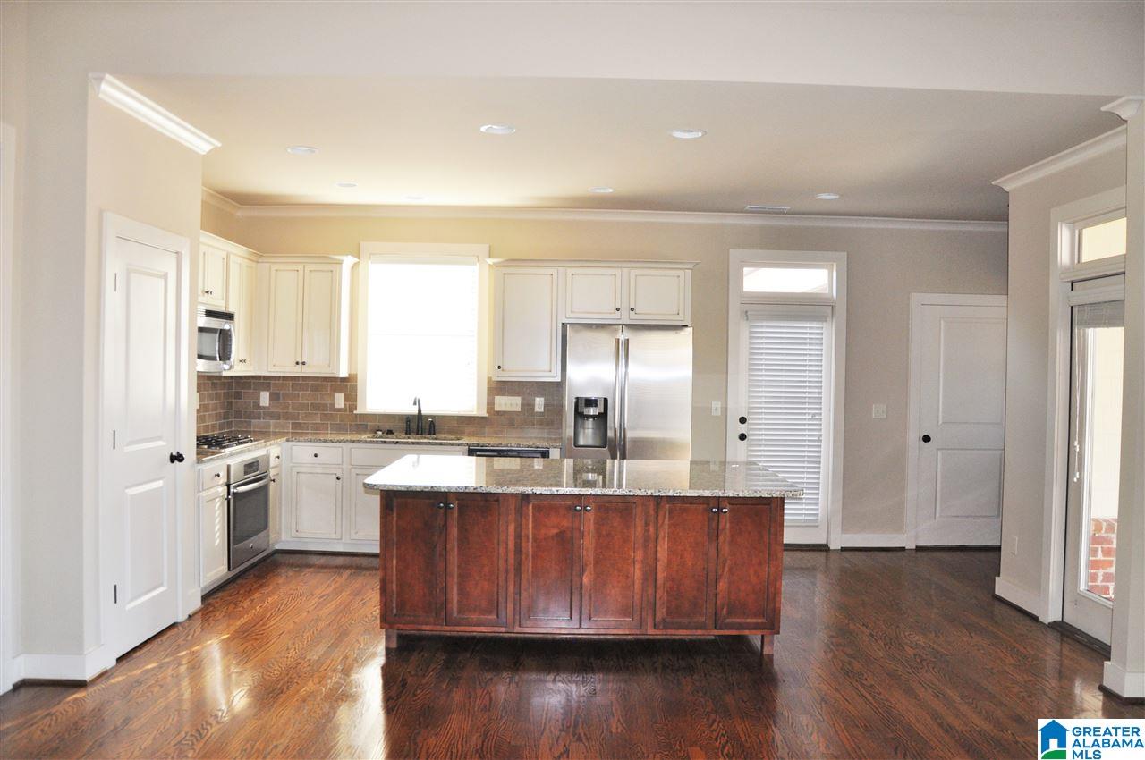 1064 Evan Circle Chelsea, AL 35043 - Photo 11 of 18