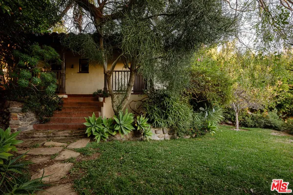 $9,985,000 | 2400 Inverness Avenue, Los Angeles, CA 90027
