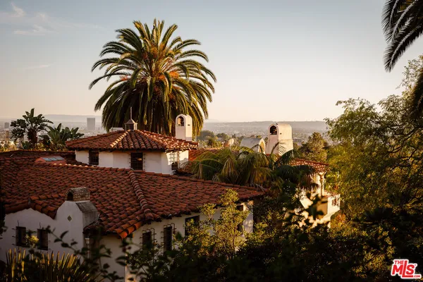 $9,985,000 | 2400 Inverness Avenue, Los Angeles, CA 90027