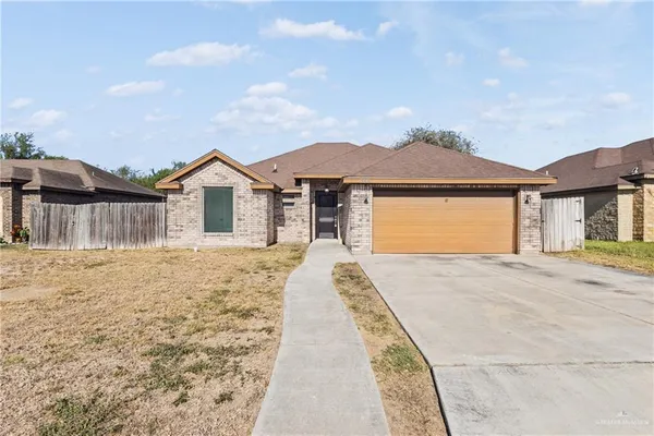 $1,500 | 555 Greystone Circle, Alamo, TX 78516