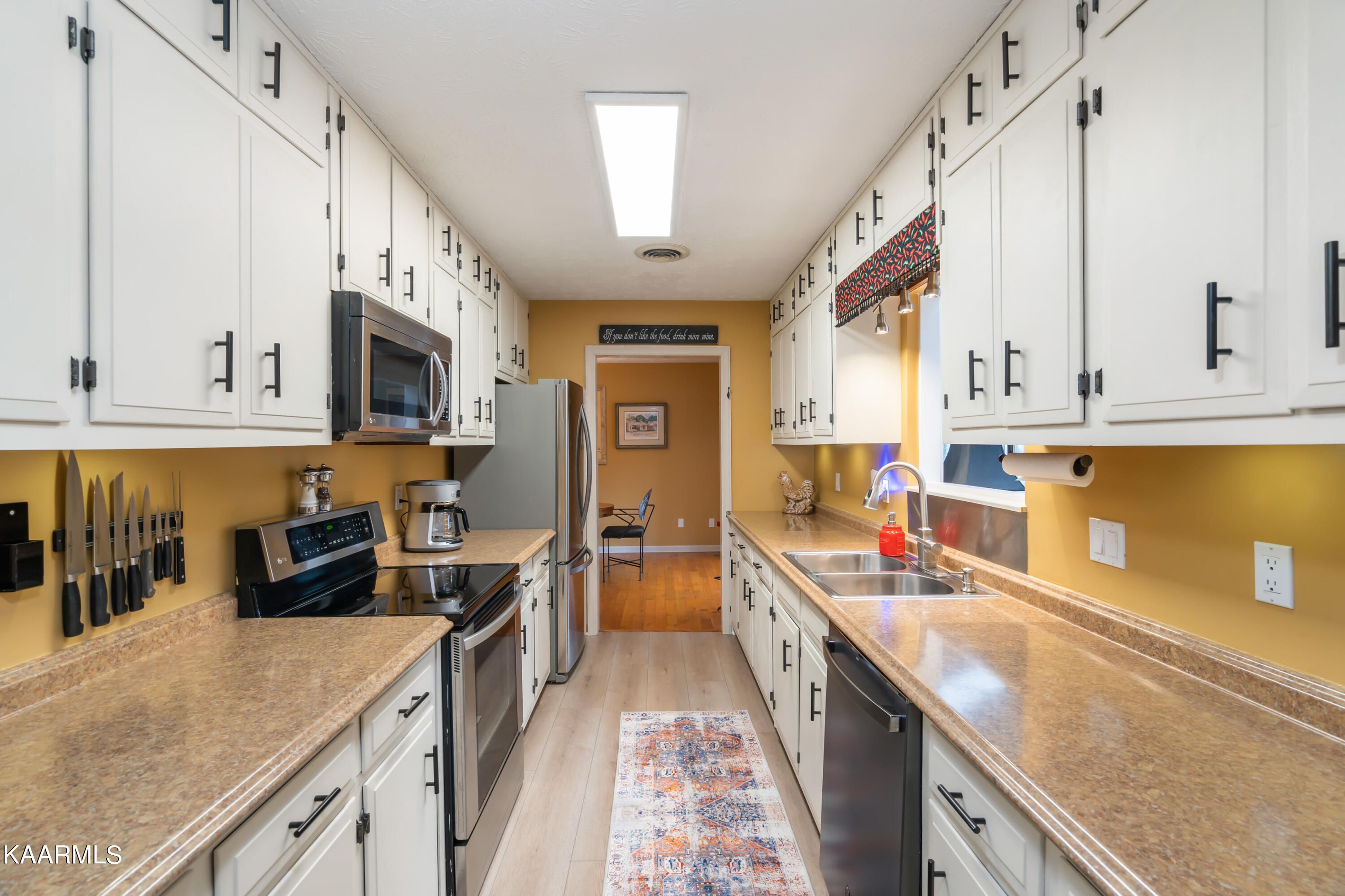 140 Grandcove Lane Oak Ridge, TN 37830 - Photo 12 of 36 140 Grandcove Lane-12