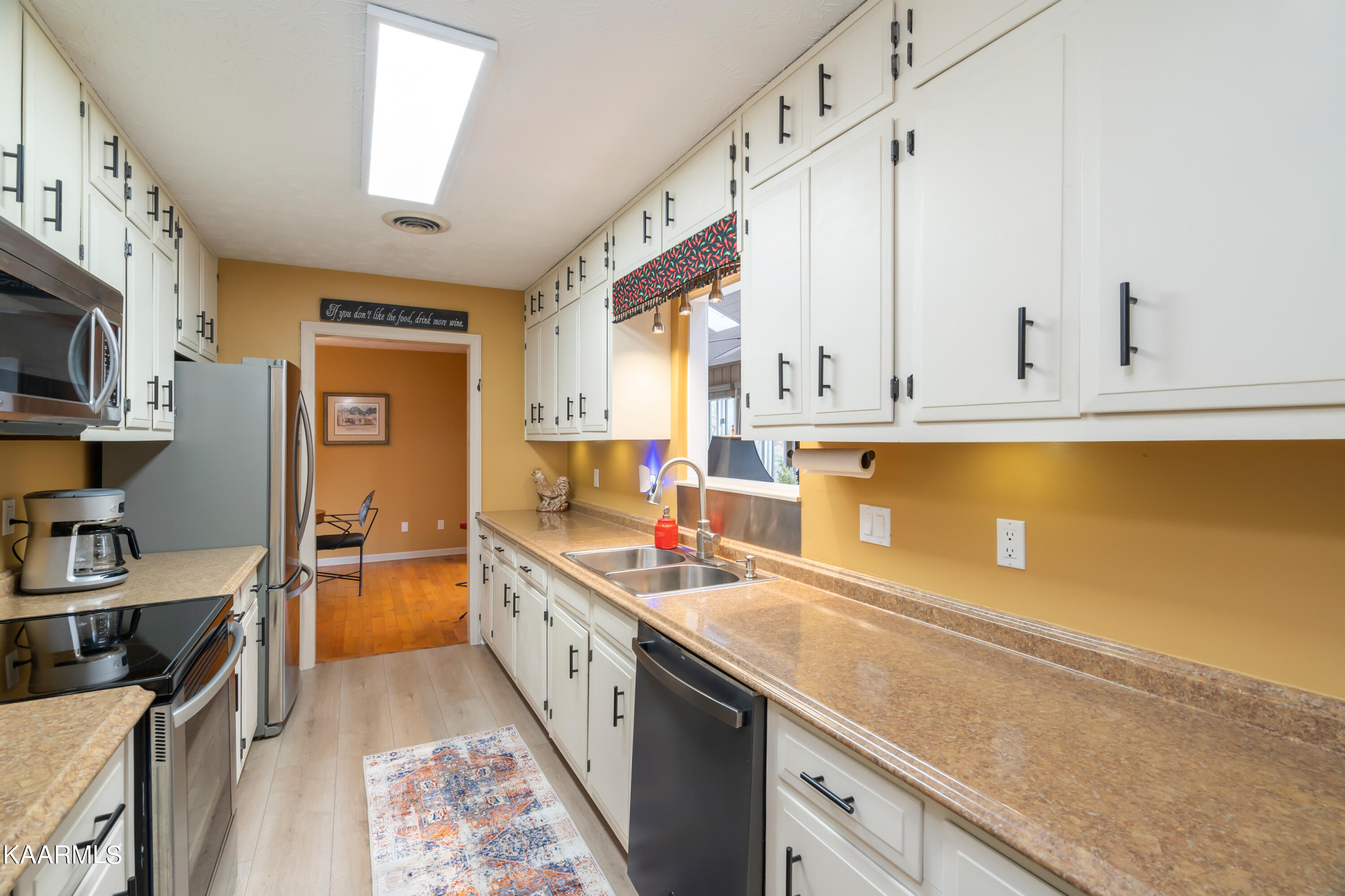 140 Grandcove Lane Oak Ridge, TN 37830 - Photo 14 of 36 140 Grandcove Lane-14