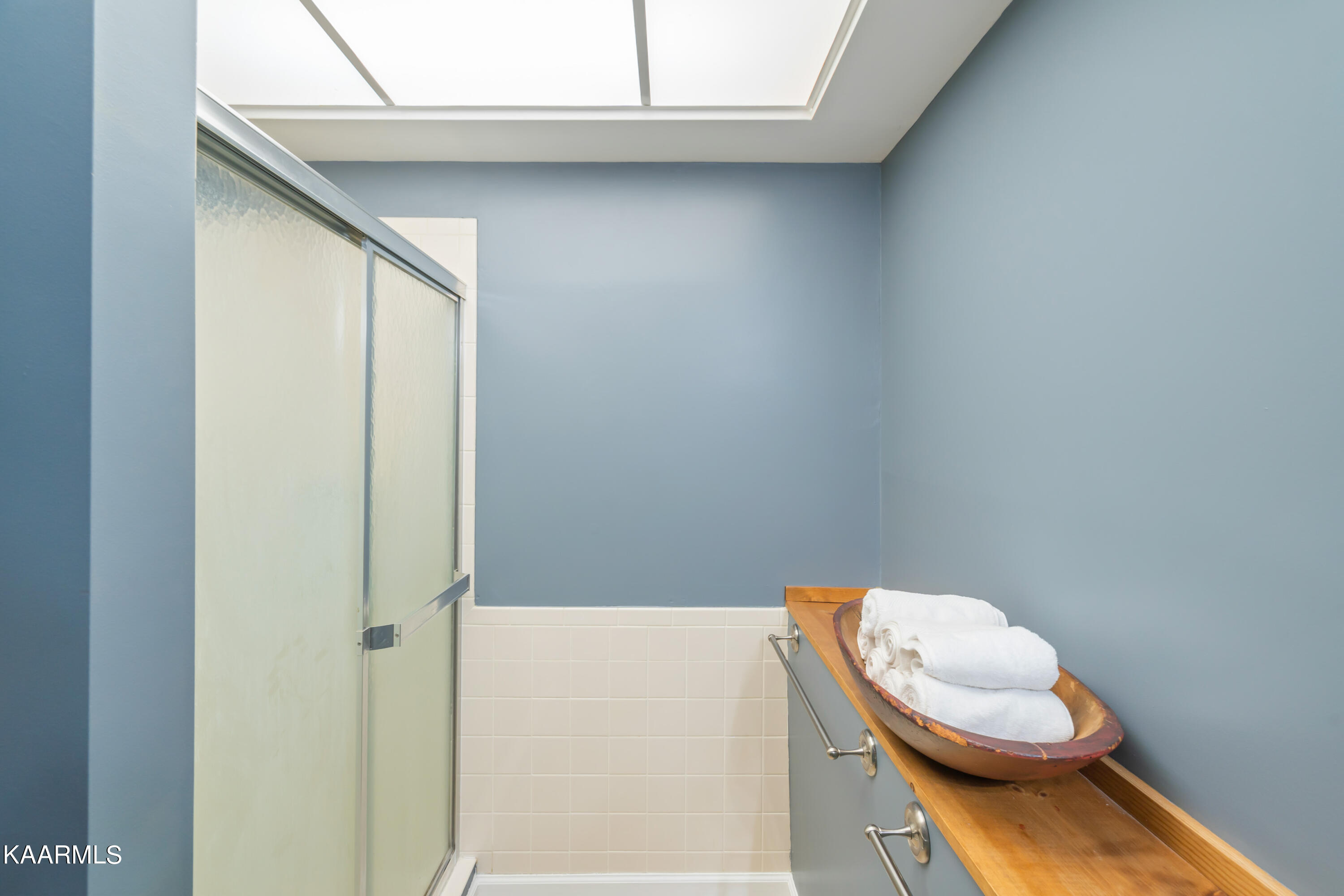 140 Grandcove Lane Oak Ridge, TN 37830 - Photo 24 of 36 140 Grandcove Lane-27