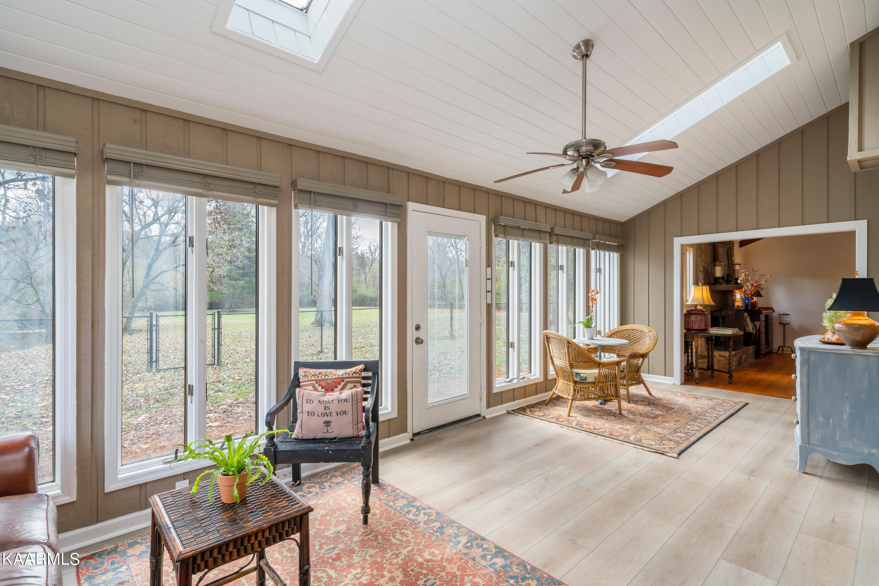 140 Grandcove Lane Oak Ridge, TN 37830 - Photo 25 of 36 140 Grandcove Lane-19