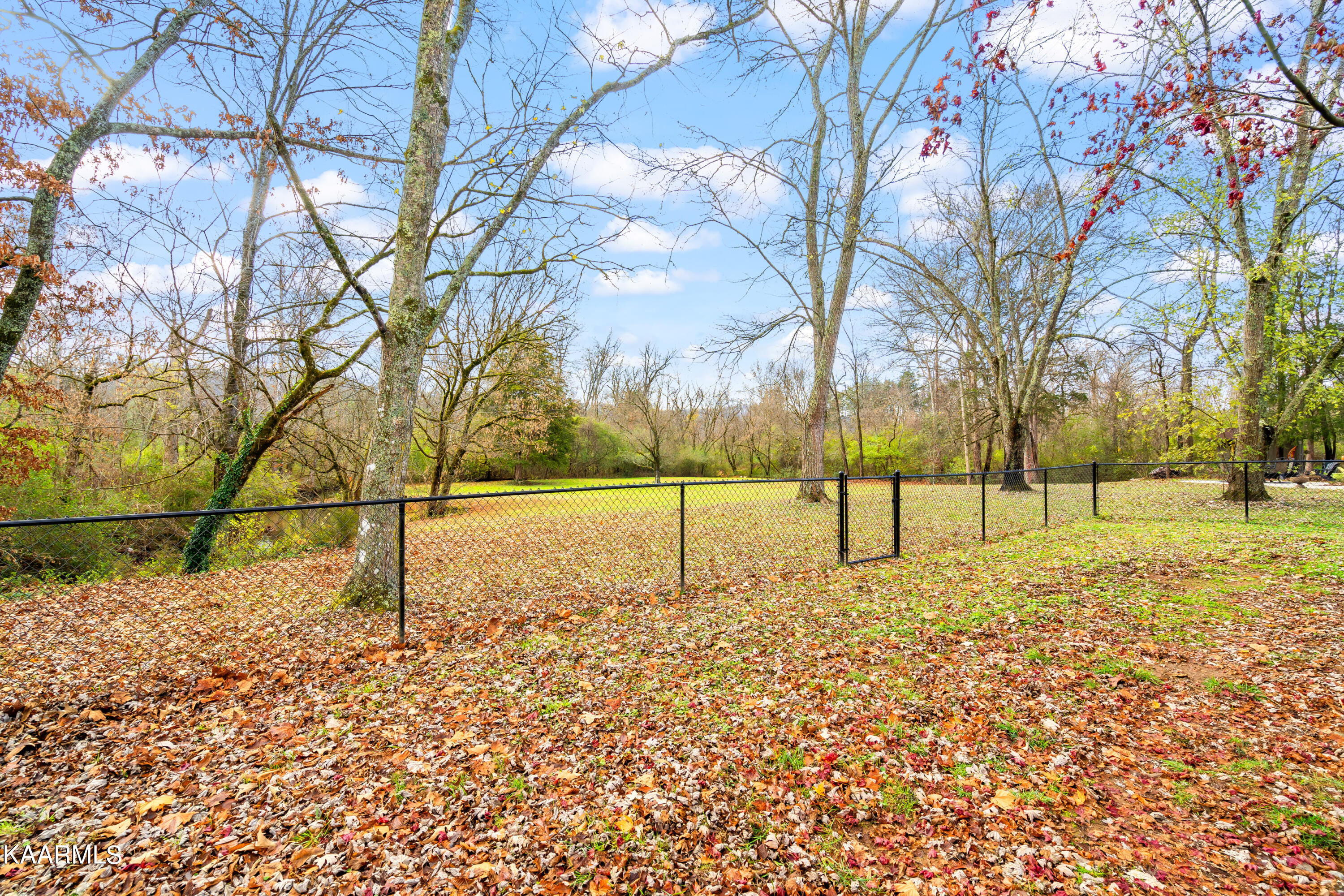 140 Grandcove Lane Oak Ridge, TN 37830 - Photo 33 of 36 140 Grandcove Lane-33