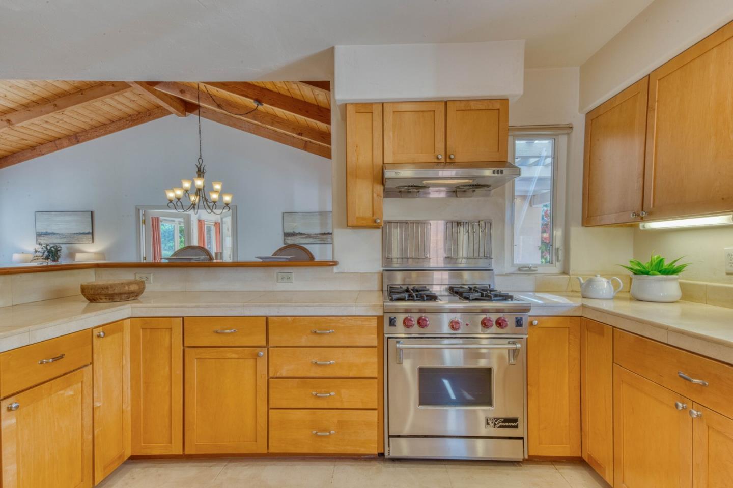 328 San Benancio Road Salinas, CA 93908 - Photo 18 of 46