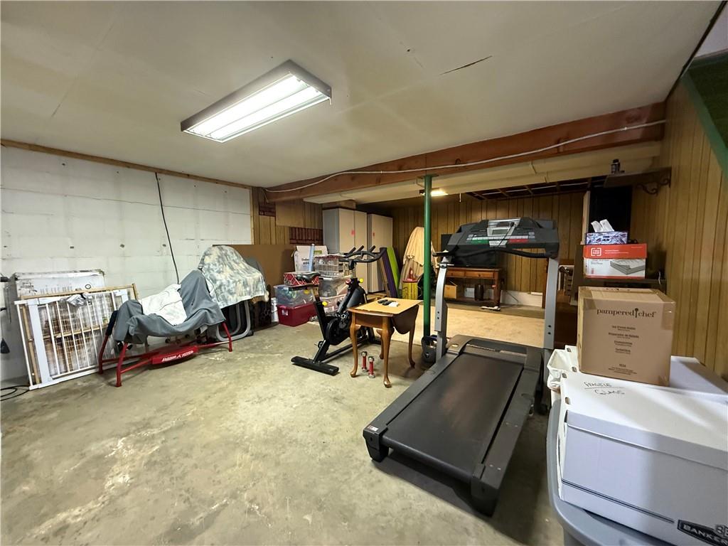 558 Clay Furnace Road Sharpsville, PA 16150 - Photo 49 of 49 a view of a room with gym equipment