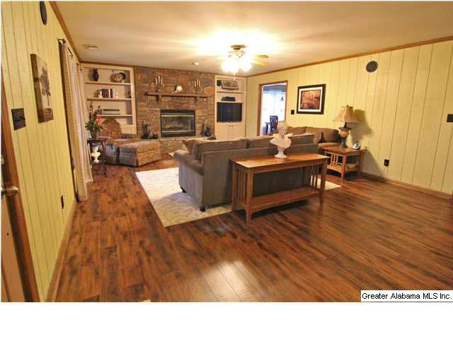 5228 Bonnie Ruth Road Trussville, AL 35173 - Photo 3 of 13