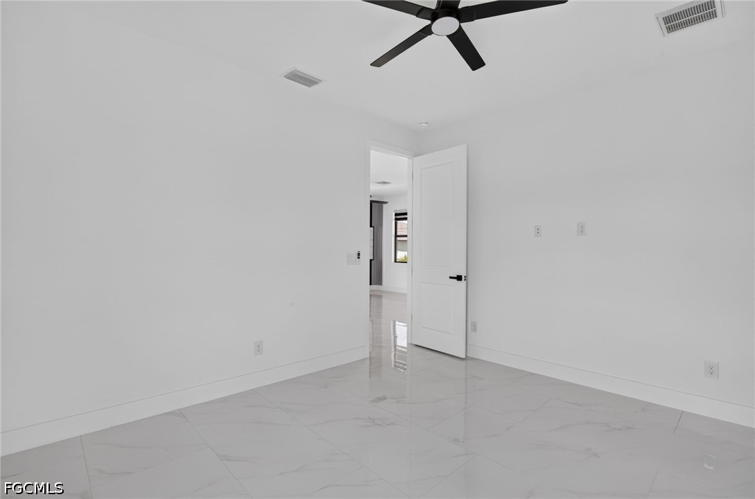 3000 40th Street Southwest Lehigh Acres, FL 33976 - Photo 9 of 15