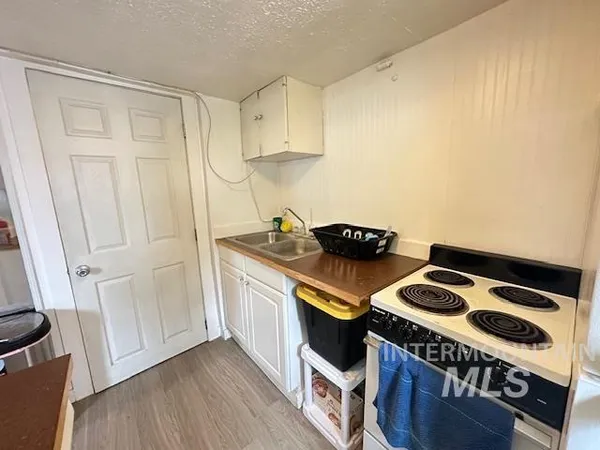 $325,000 | 503 South Almon Street, Moscow, ID 83843