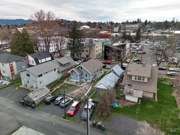 $325,000 | 503 South Almon Street, Moscow, ID 83843