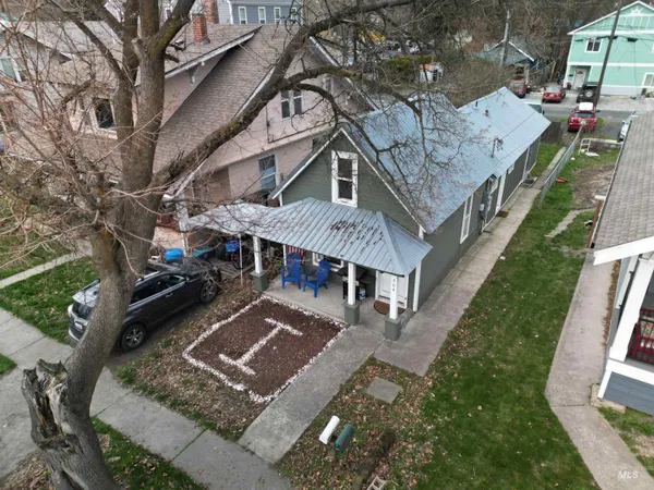 $325,000 | 503 South Almon Street, Moscow, ID 83843