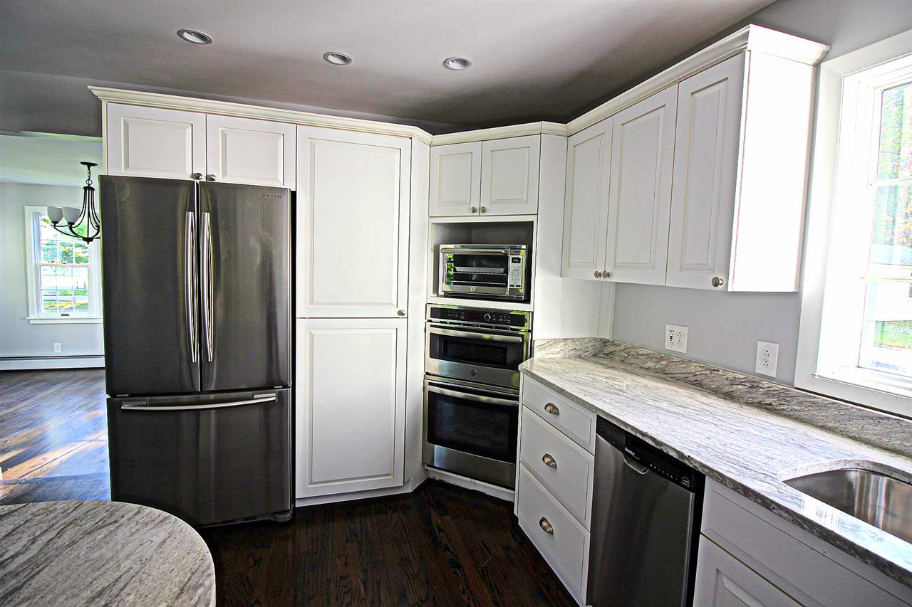 18 Puddingstone Road Pownal, VT 05261 - Photo 15 of 40