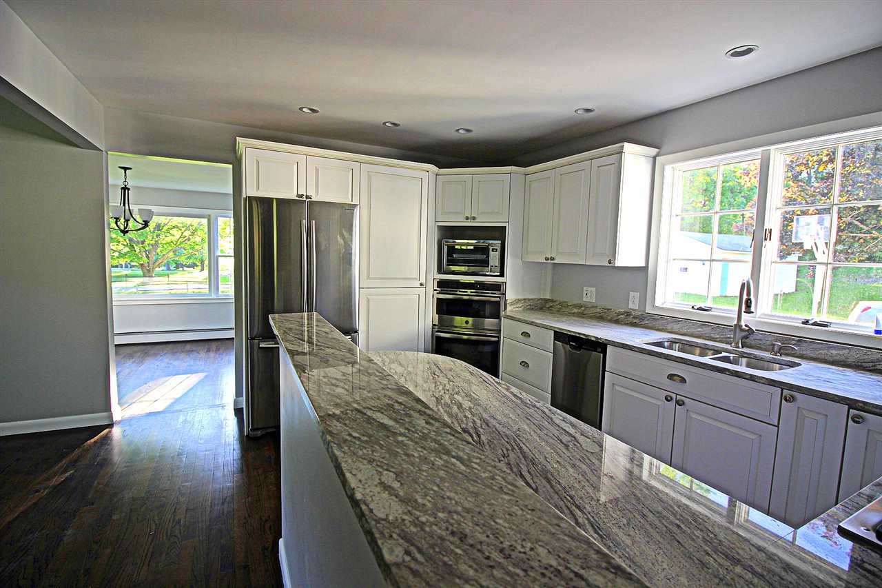 18 Puddingstone Road Pownal, VT 05261 - Photo 17 of 40