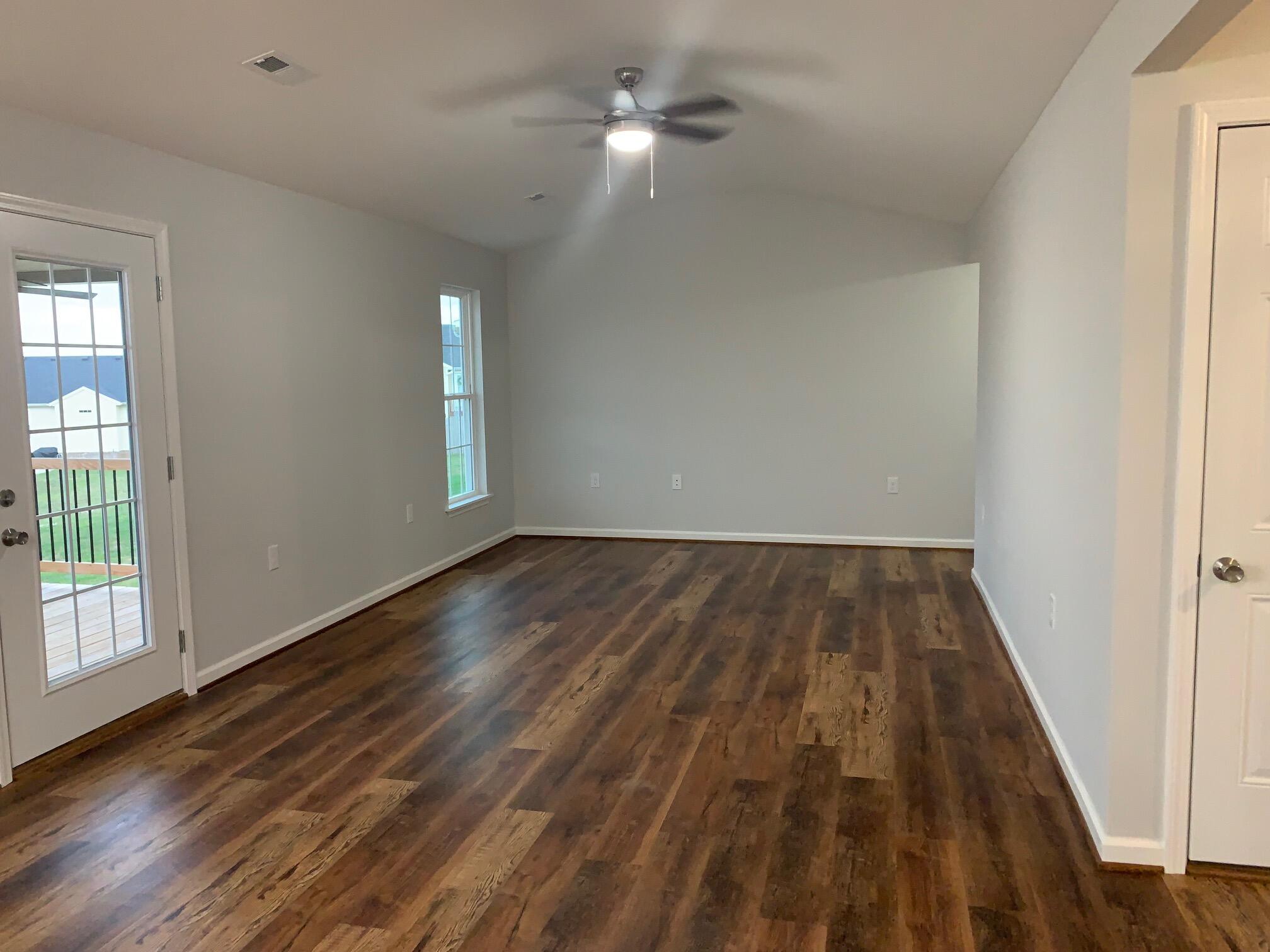 205 Max Cavnes Road Danville, KY 40422 - Photo 24 of 26 205 Max great room