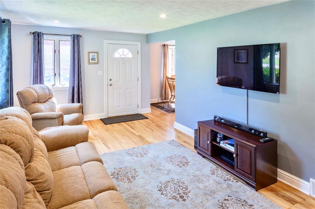 600 Perrymont Road Pittsburgh, PA 15237 - Photo 4 of 13 Gallery Image 4