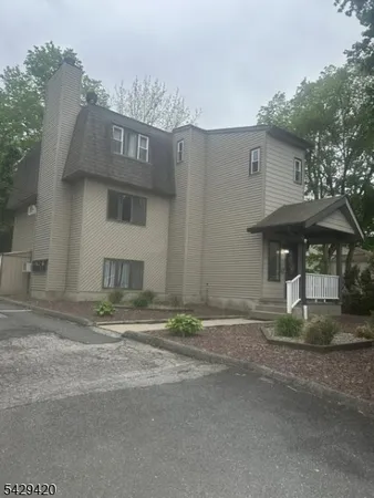 $1,495 | 362 Rutherford Avenue, Unit 3, Franklin, NJ 07416