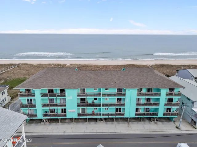 $580,000 | 418 Carolina Beach Avenue North, Unit 2C, Carolina Beach, NC 28428