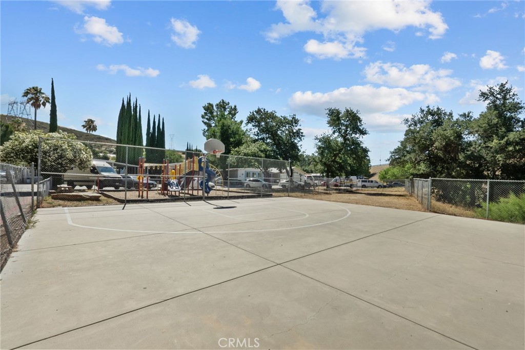 36200 Paradise Ranch Road, Unit 1 Castaic, CA 91384 - Photo 21 of 21